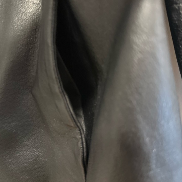 Colebrook Women's XL Black Leather Classic Mid Length Lined Coat Jacket. - Picture 10 of 14